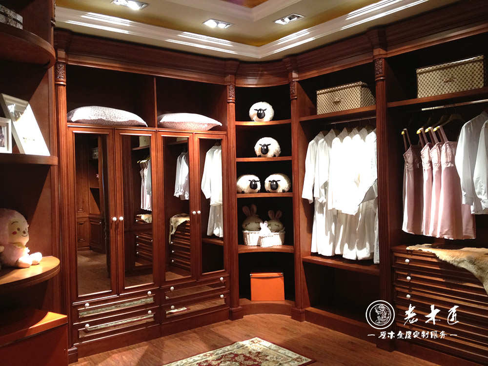 走入式衣柜設(shè)計(jì)廠家 原木衣柜廠家