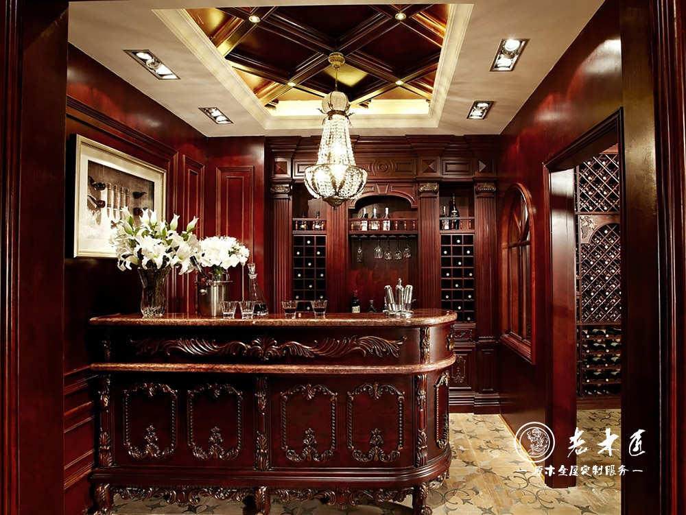 歐式實(shí)木酒柜整裝效果圖